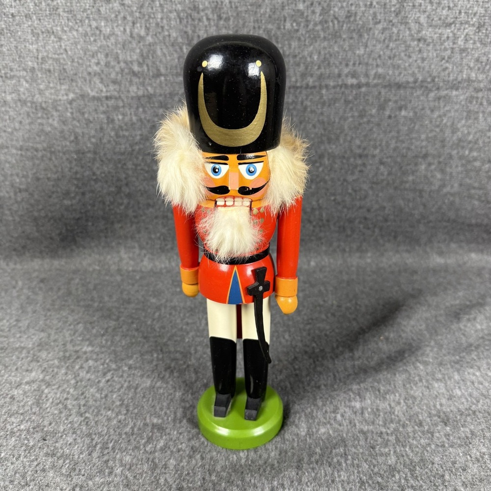 Vintage VEB Kunstgewerbe Olbernhau Wooden Nutcracker Soldier Red Germany Boxed